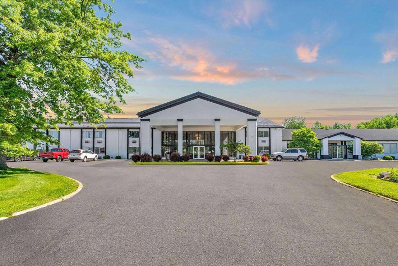 Econo Hotel Kearsarge