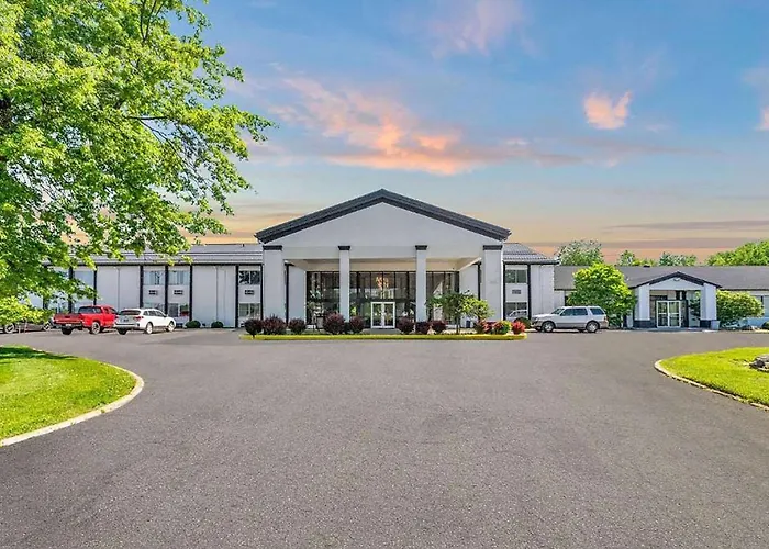 Days Inn By Wyndham Erie