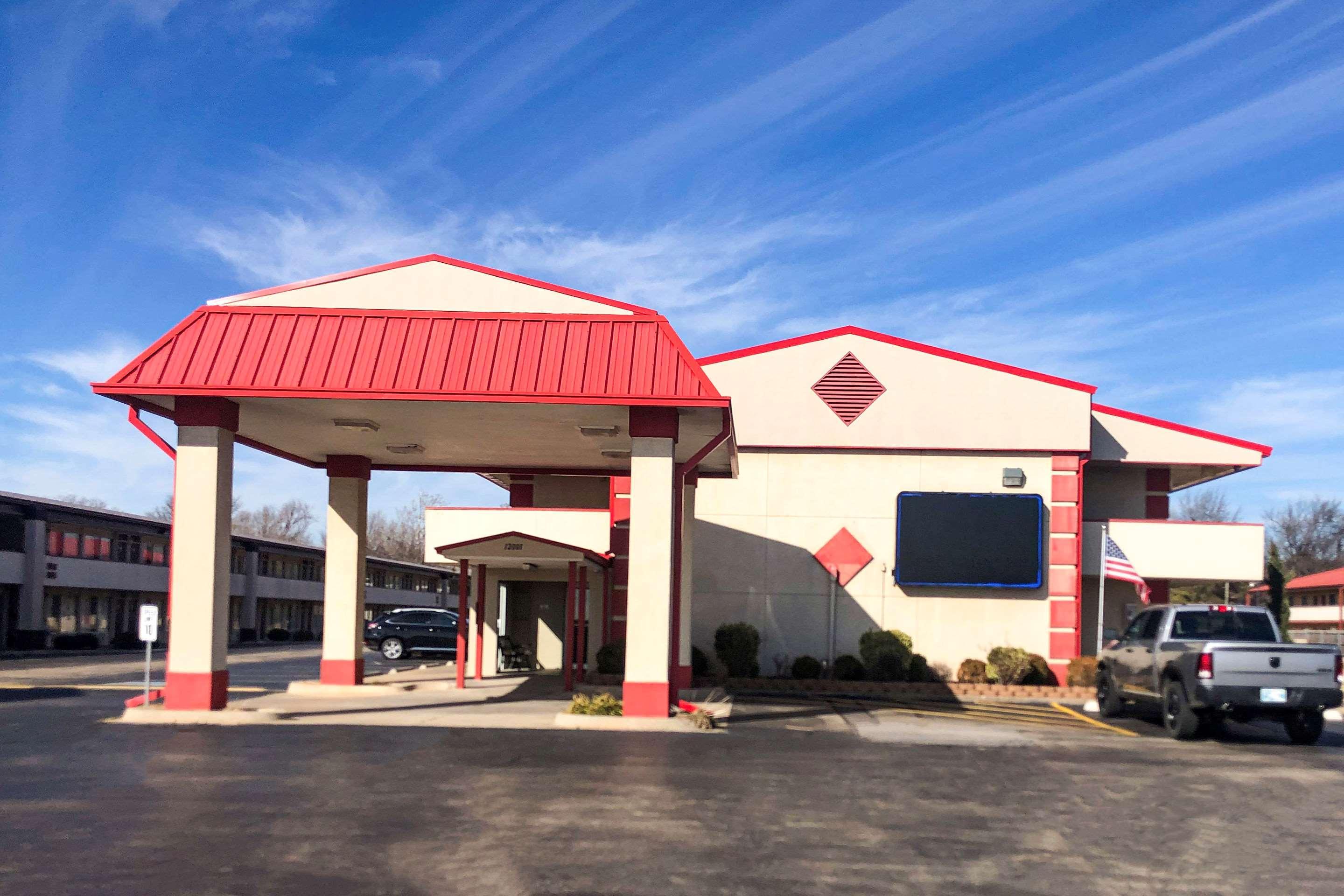 Hotel Days By Wyndham Erie