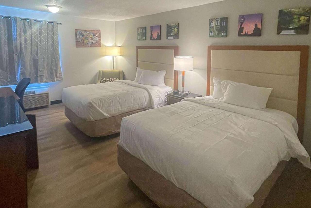 Hotel Days By Wyndham Erie 2*