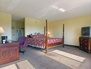 Days By Wyndham Erie 2*